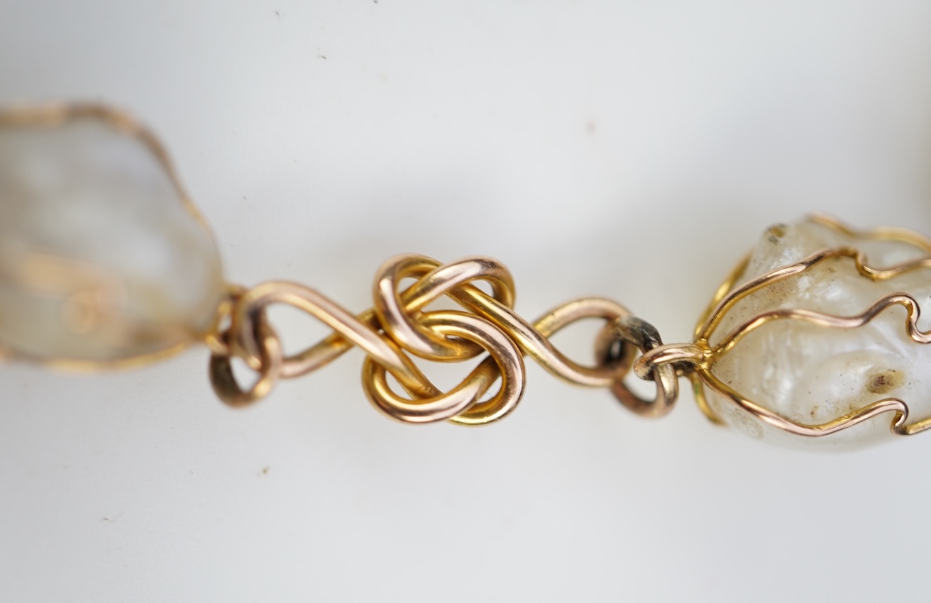 An unusual gold and pearl bracelet, early 20th century